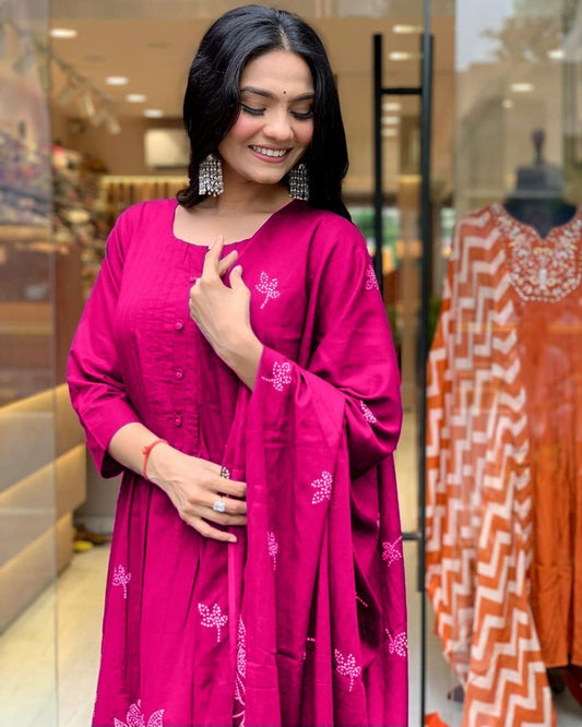 Premium Pink Traditional Printed Kurta Pant Set for Women