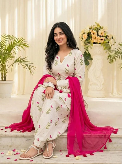 Floral Printed Kurta Patiala Set with Pink Dupatta for Women